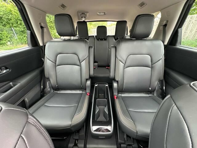 2025 Nissan Pathfinder SL Glendale Heights IL