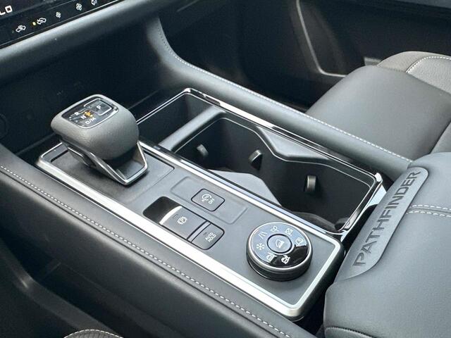 2025 Nissan Pathfinder SL Glendale Heights IL