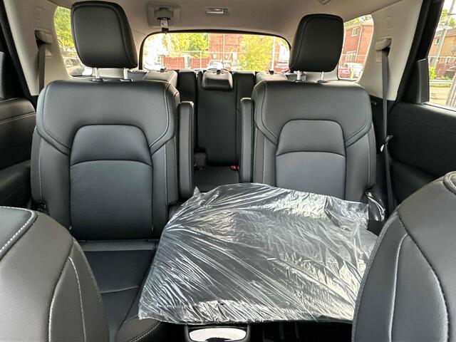 2025 Nissan Pathfinder SL Glendale Heights IL