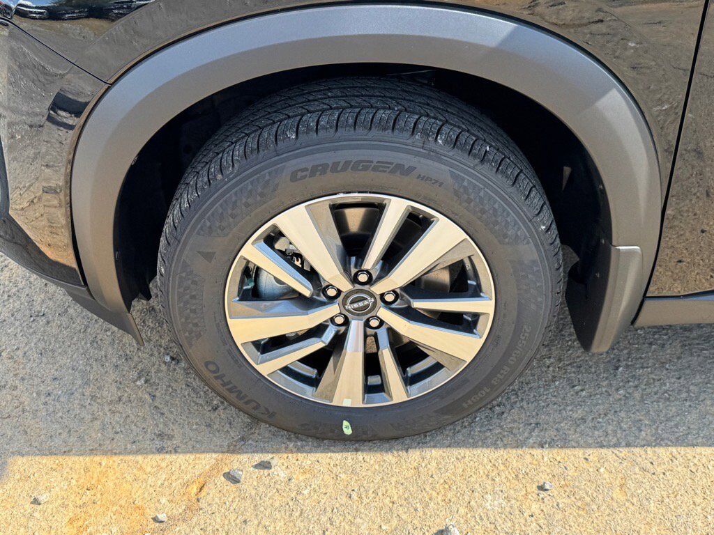 2025 Nissan Pathfinder SL Johnson City TN