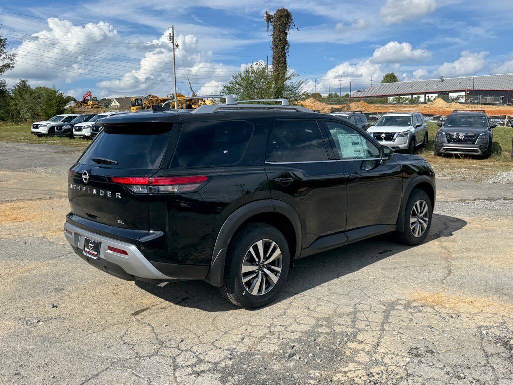 2025 Nissan Pathfinder SL Johnson City TN