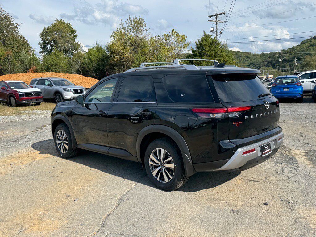 2025 Nissan Pathfinder SL Johnson City TN