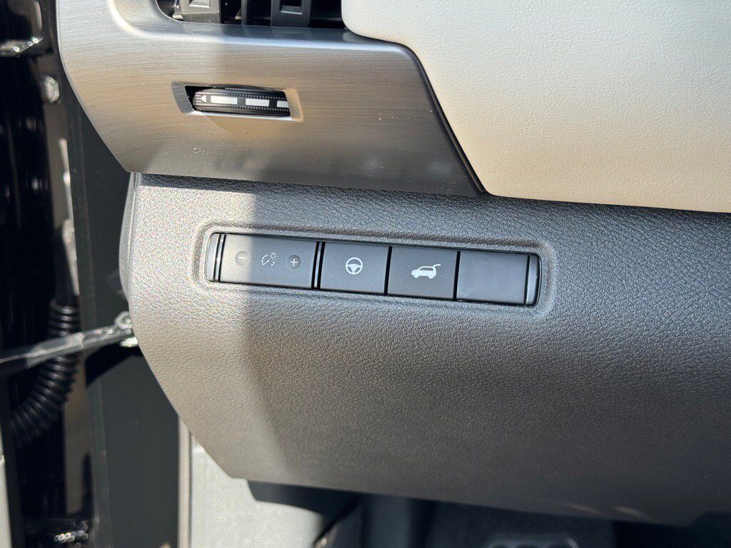 2025 Nissan Pathfinder SL Johnson City TN