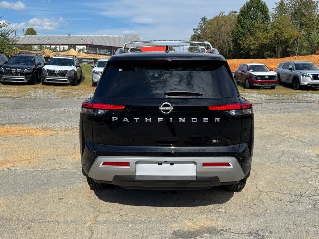 2025 Nissan Pathfinder SL Johnson City TN