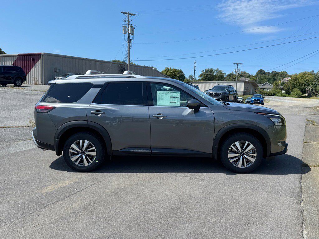 2025 Nissan Pathfinder SL Johnson City TN