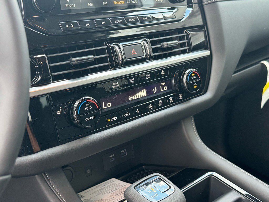 2025 Nissan Pathfinder SL Johnson City TN