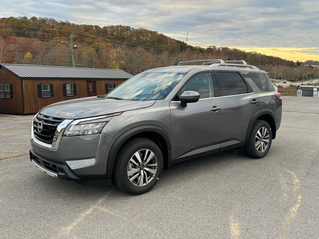 2025 Nissan Pathfinder SL Johnson City TN