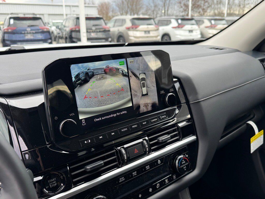 2025 Nissan Pathfinder SL Johnson City TN