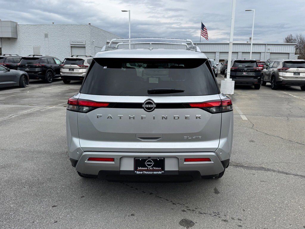 2025 Nissan Pathfinder SL Johnson City TN