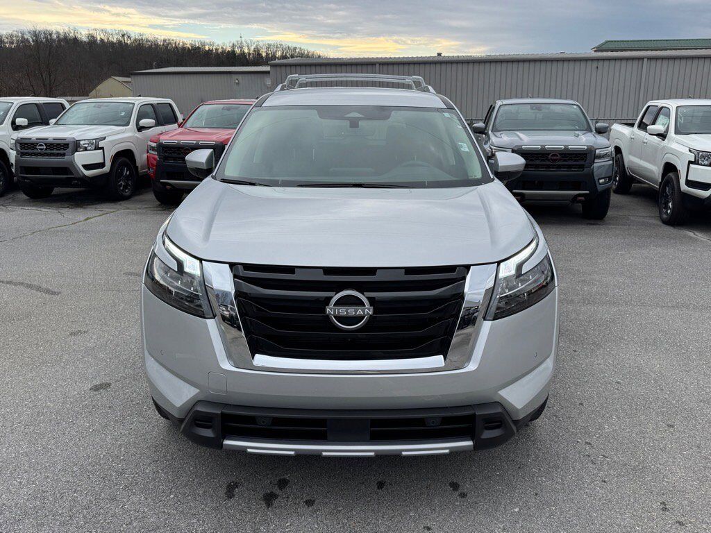2025 Nissan Pathfinder SL Johnson City TN