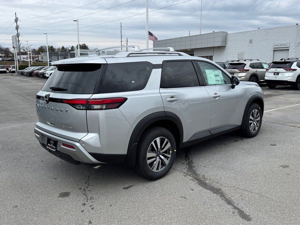 2025 Nissan Pathfinder SL Johnson City TN