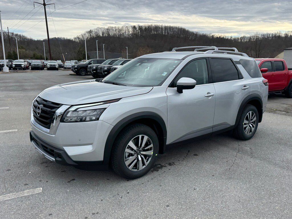 2025 Nissan Pathfinder SL Johnson City TN
