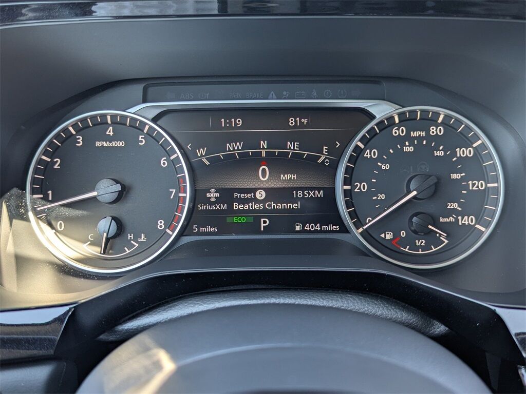 2025 Nissan Pathfinder SL photo 15