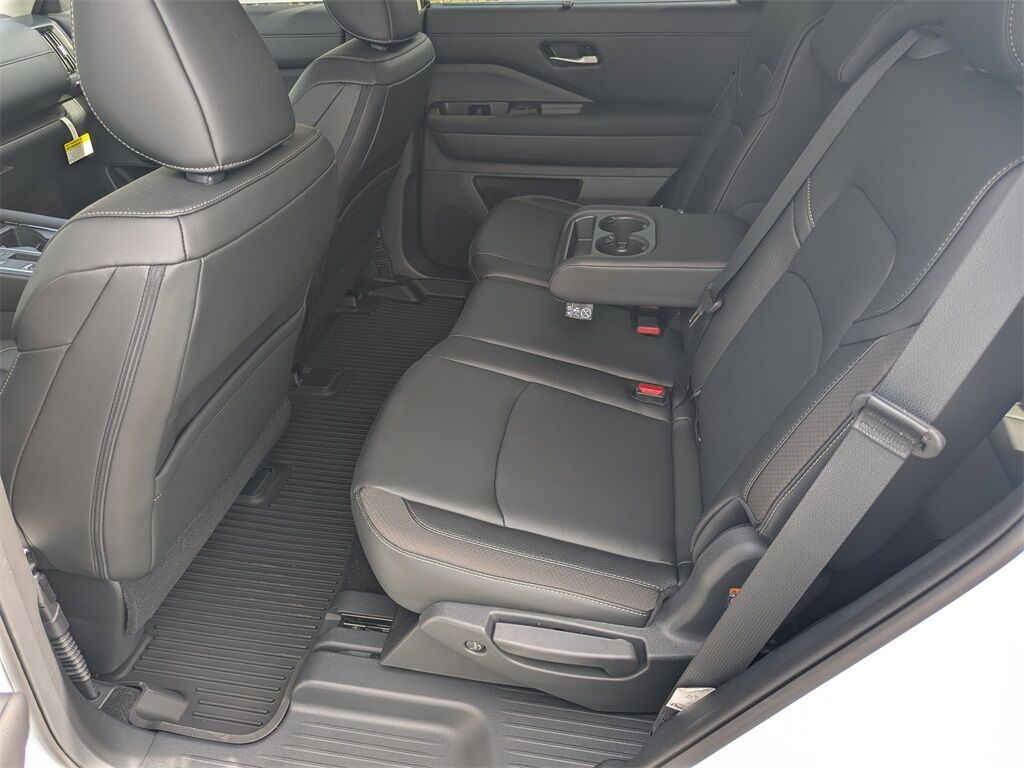 2025 Nissan Pathfinder SL Kennesaw GA