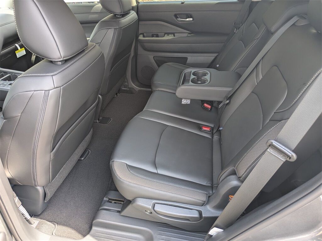 2025 Nissan Pathfinder SL Kennesaw GA