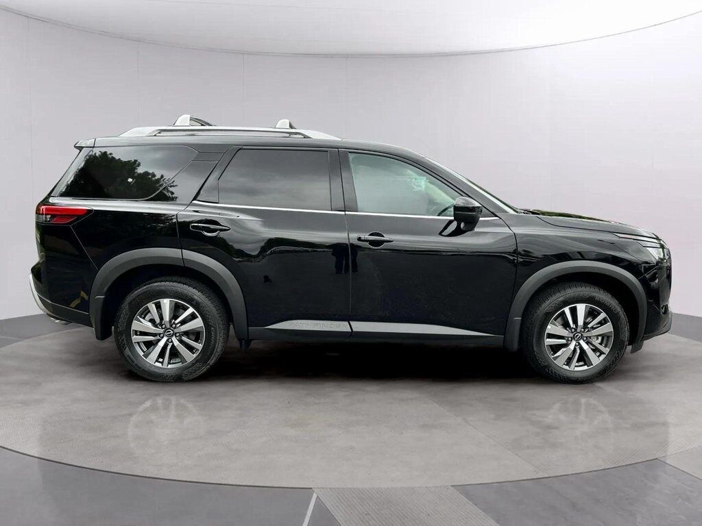 2025 Nissan Pathfinder SL San Clemente CA