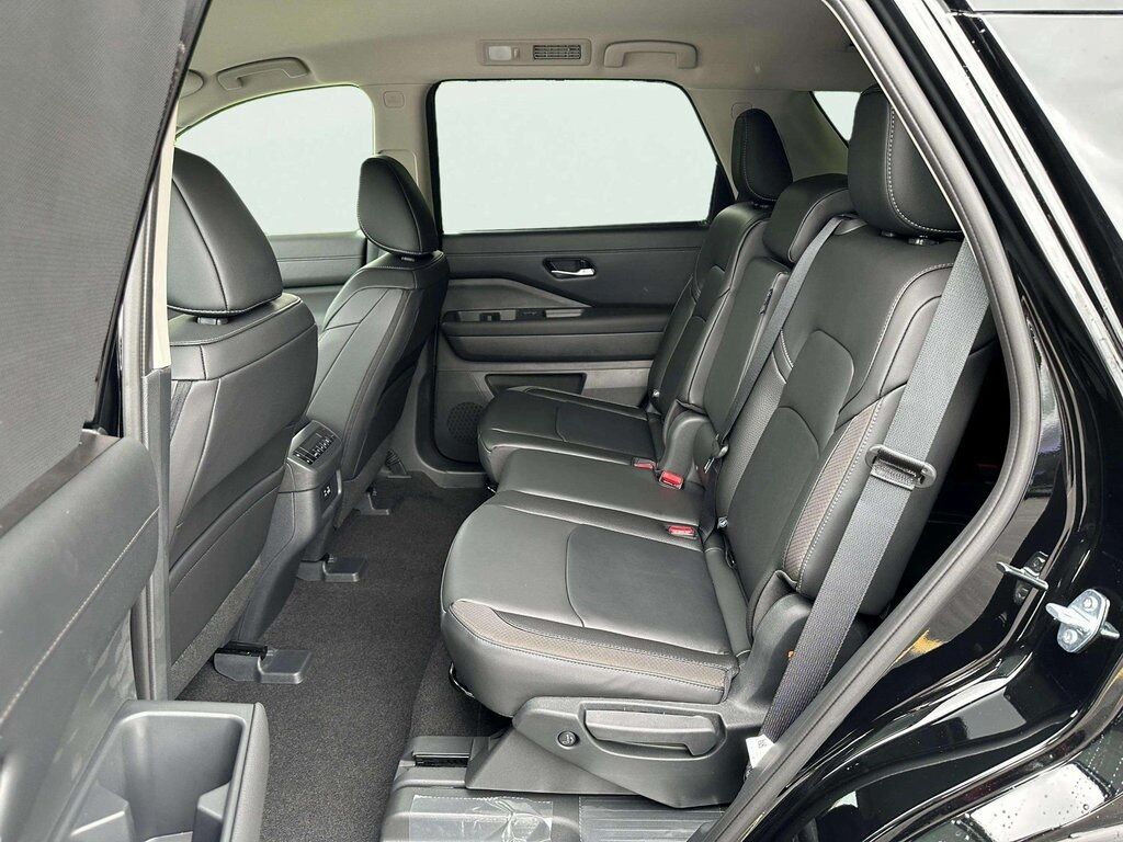 2025 Nissan Pathfinder SL San Clemente CA