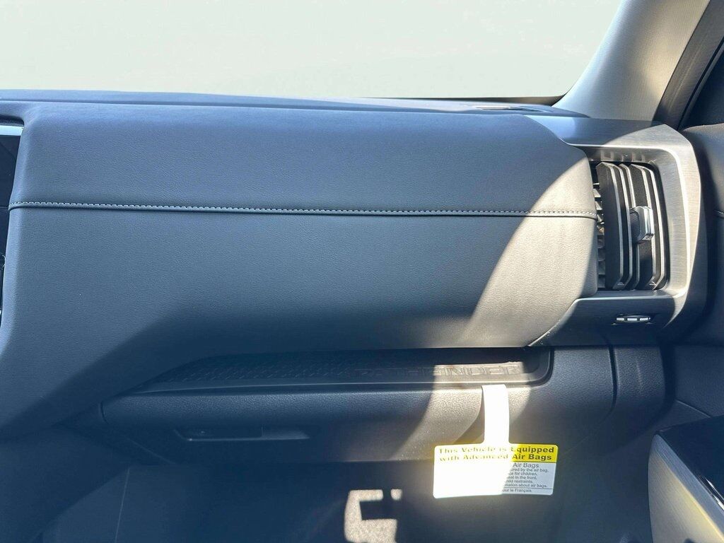 2025 Nissan Pathfinder SL San Clemente CA