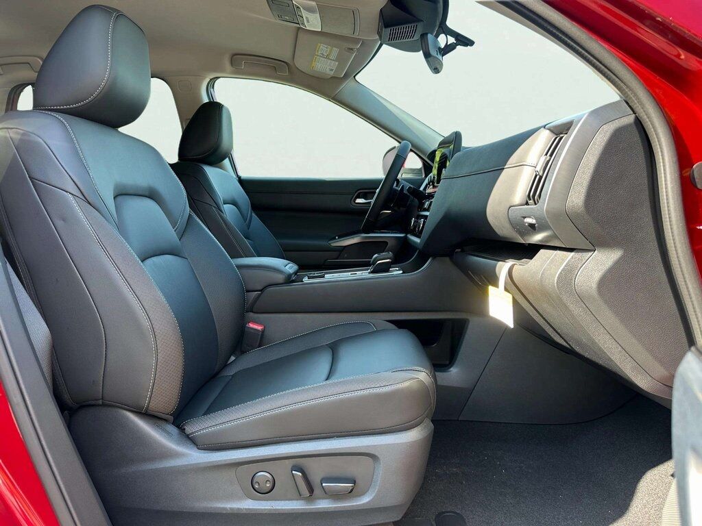 2025 Nissan Pathfinder SL San Clemente CA
