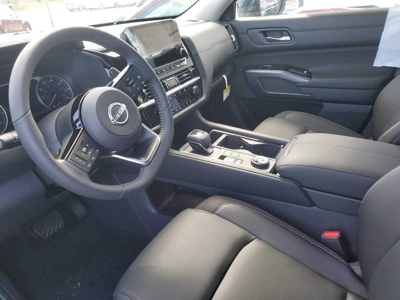 2025 Nissan Pathfinder SL Medford MA
