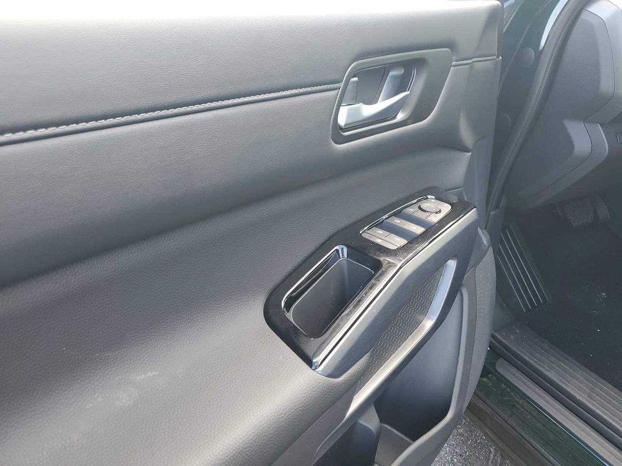 2025 Nissan Pathfinder SL Medford MA