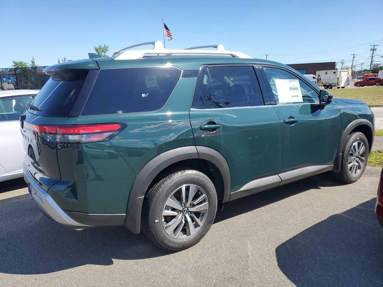 2025 Nissan Pathfinder SL Medford MA