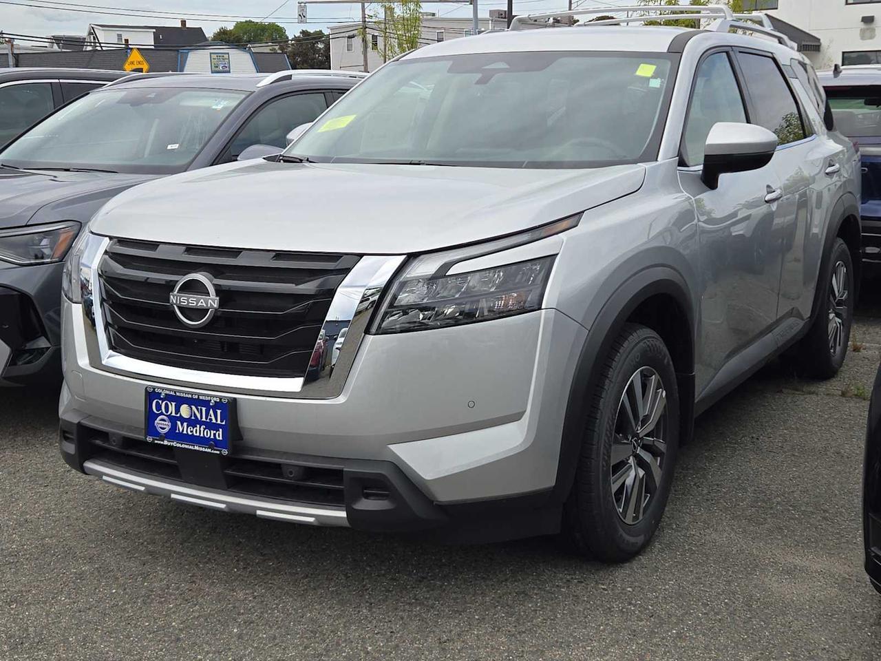 2025 Nissan Pathfinder SL Medford MA