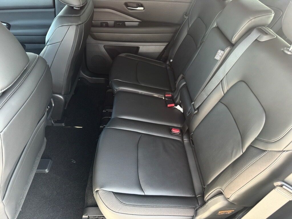 2025 Nissan Pathfinder SL Morristown TN