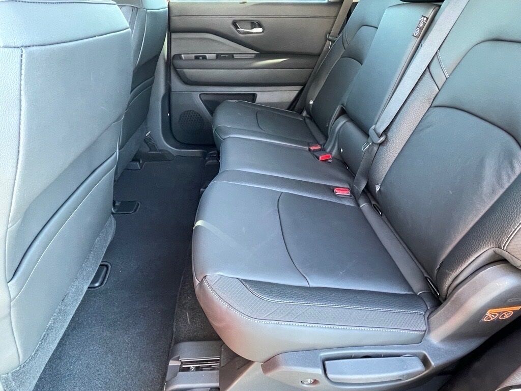2025 Nissan Pathfinder SL Morristown TN