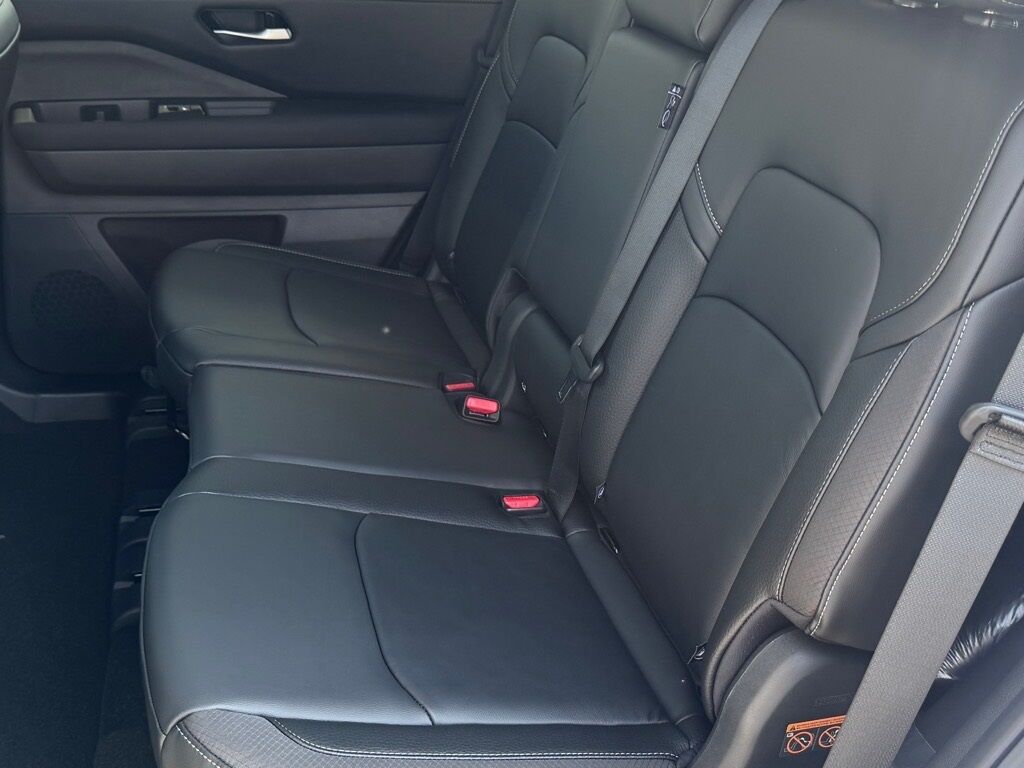 2025 Nissan Pathfinder SL Morristown TN