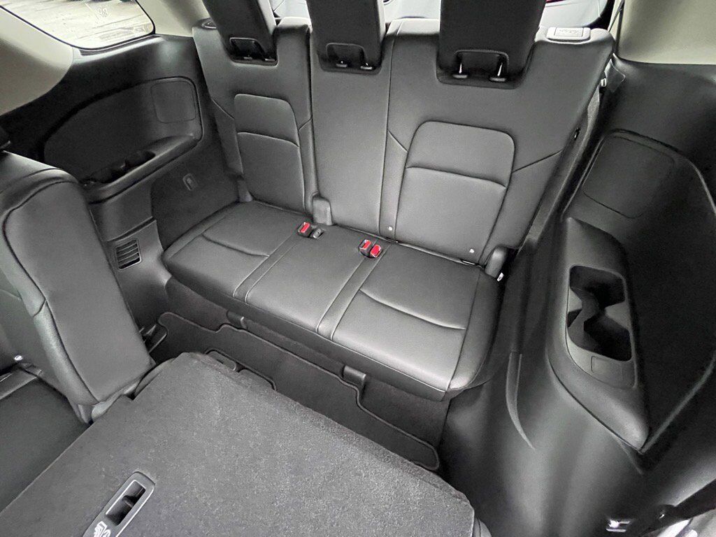 2025 Nissan Pathfinder SL Oak Ridge TN