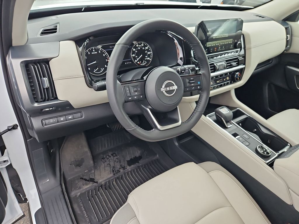 2025 Nissan Pathfinder SL Gresham OR