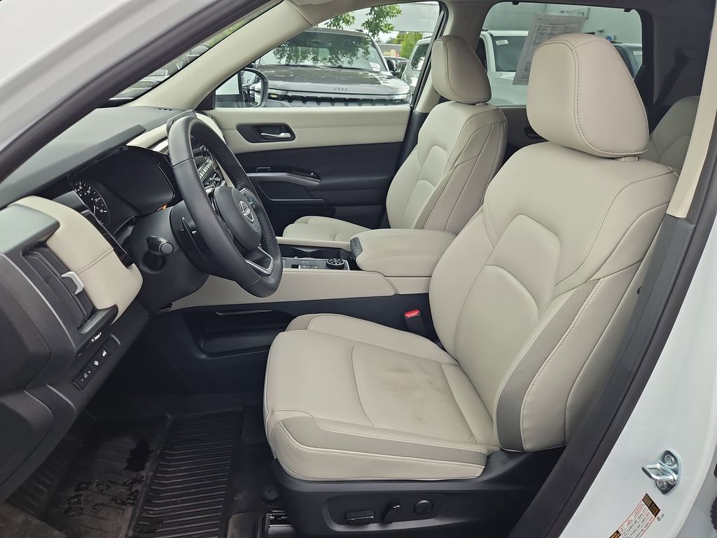 2025 Nissan Pathfinder SL Gresham OR