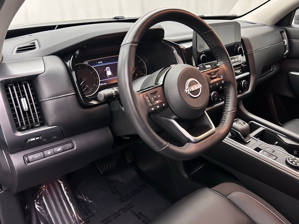 2025 Nissan Pathfinder SL Portland OR