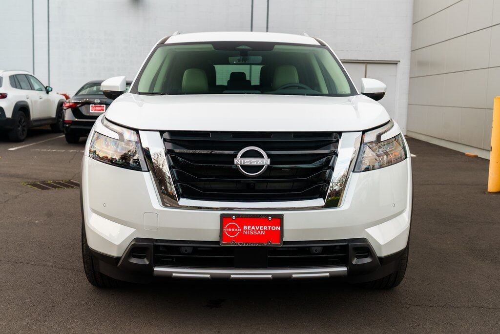 2025 Nissan Pathfinder SL Beaverton OR