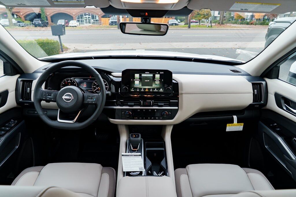 2025 Nissan Pathfinder SL Beaverton OR