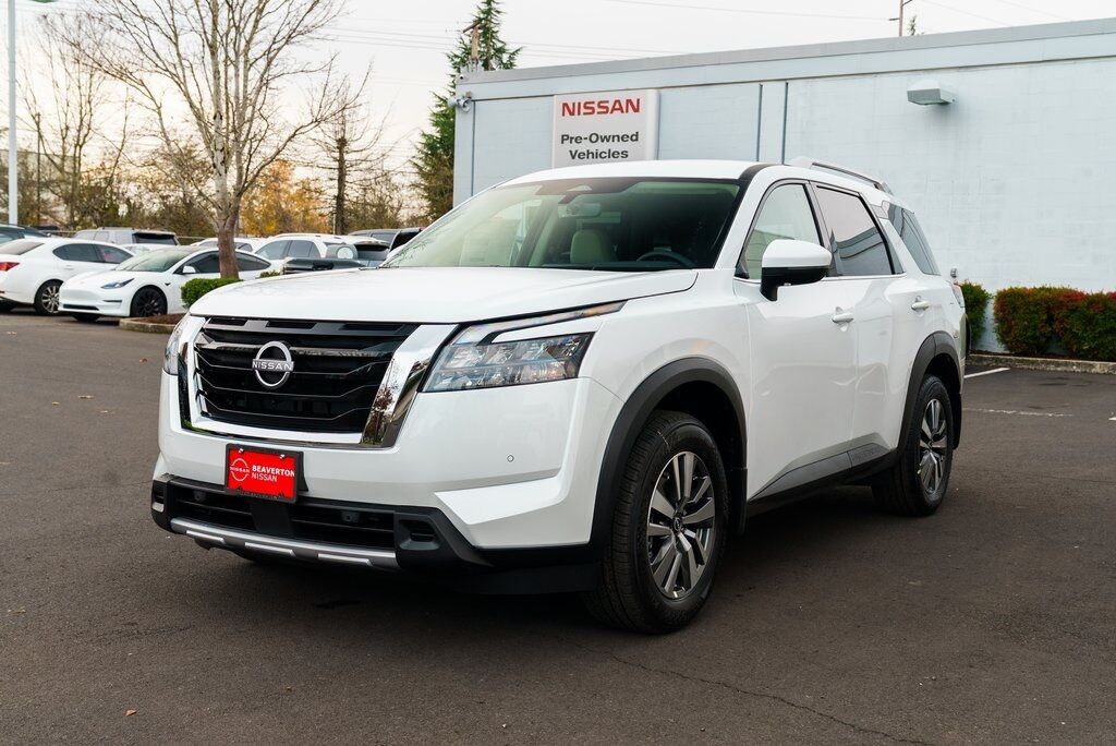2025 Nissan Pathfinder SL Beaverton OR