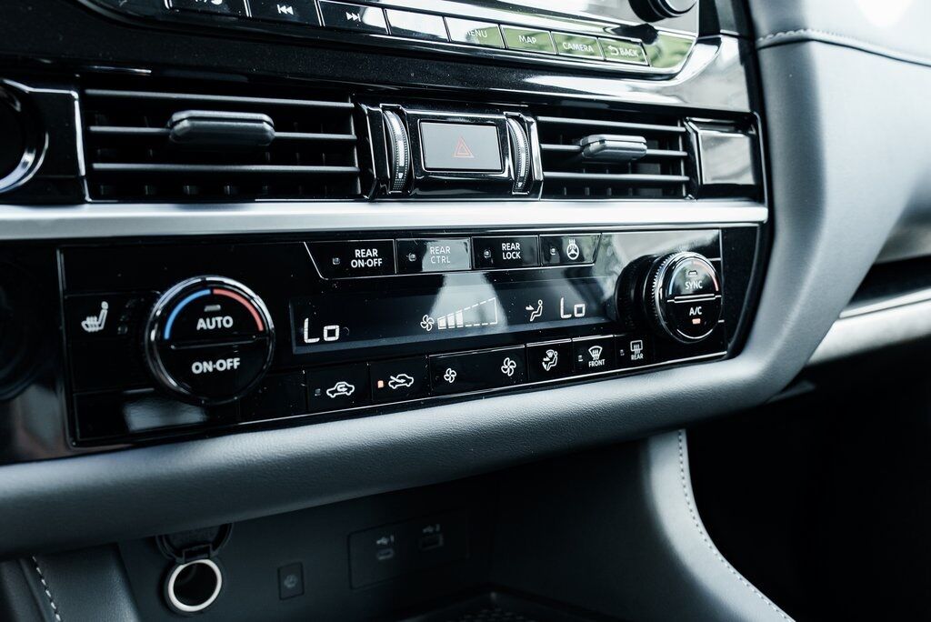 2025 Nissan Pathfinder SL Beaverton OR