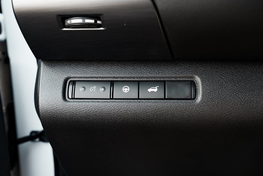 2025 Nissan Pathfinder SL Beaverton OR
