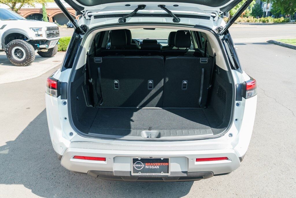 2025 Nissan Pathfinder SL Beaverton OR