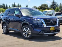 2025_Nissan_Pathfinder_SL_ Roseville CA
