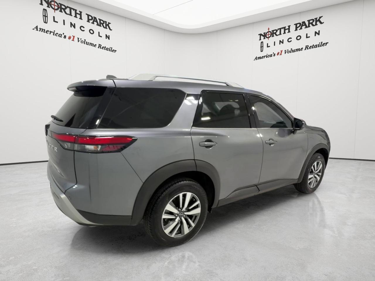 2025 Nissan Pathfinder SL San Antonio TX