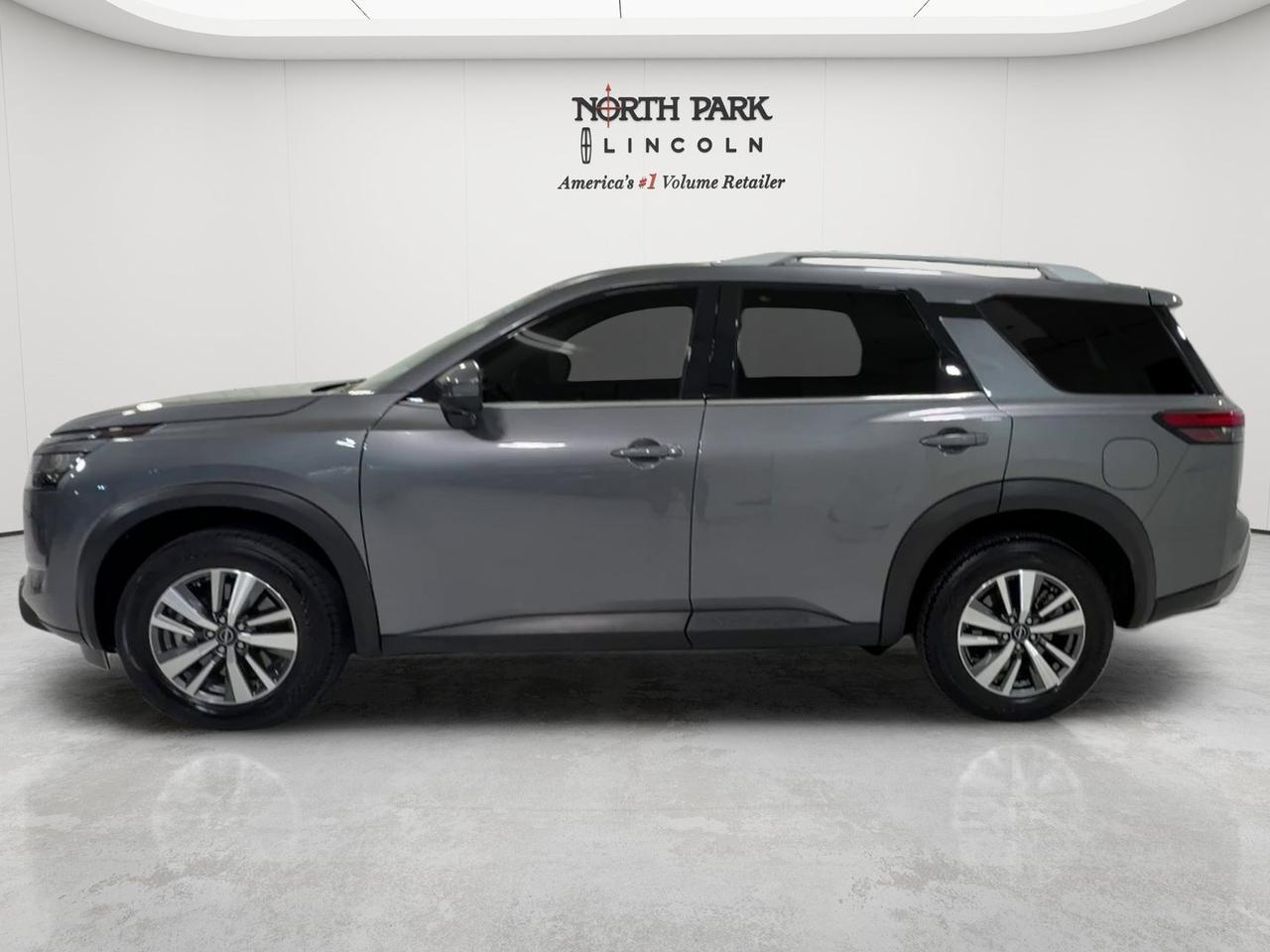 2025 Nissan Pathfinder SL San Antonio TX
