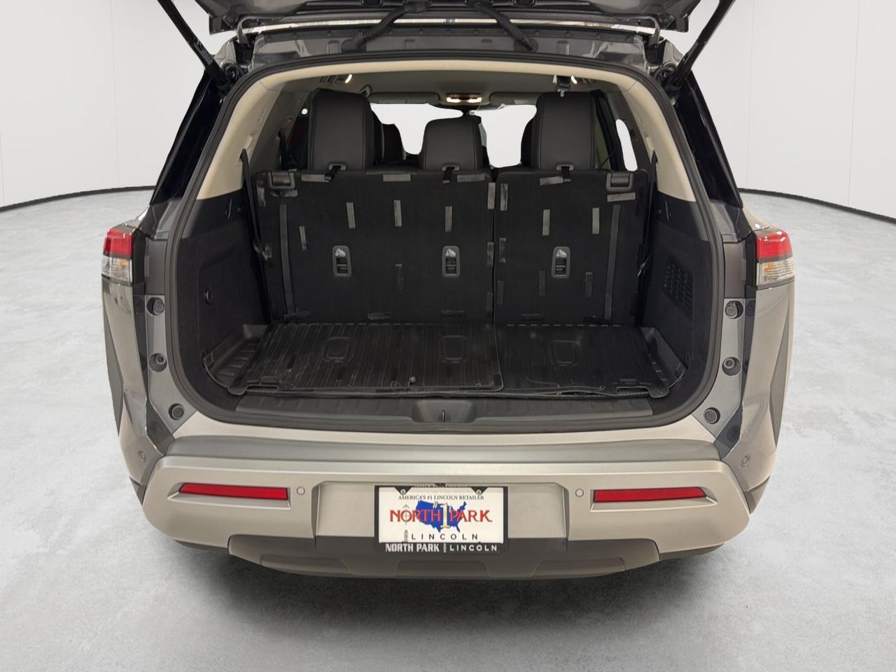 2025 Nissan Pathfinder SL San Antonio TX