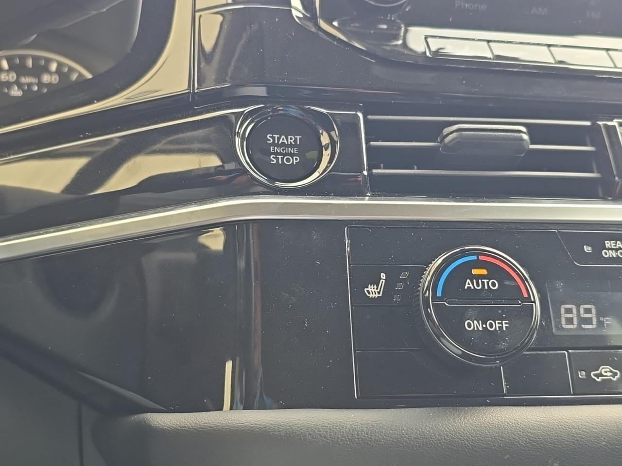 2025 Nissan Pathfinder SL Watertown SD