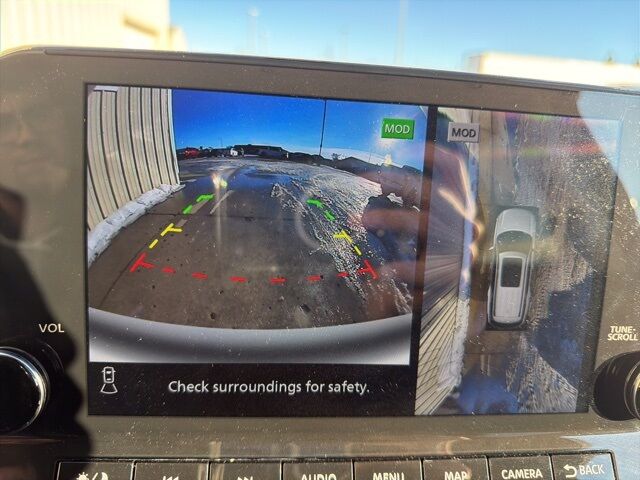 2025 Nissan Pathfinder SL Watertown SD