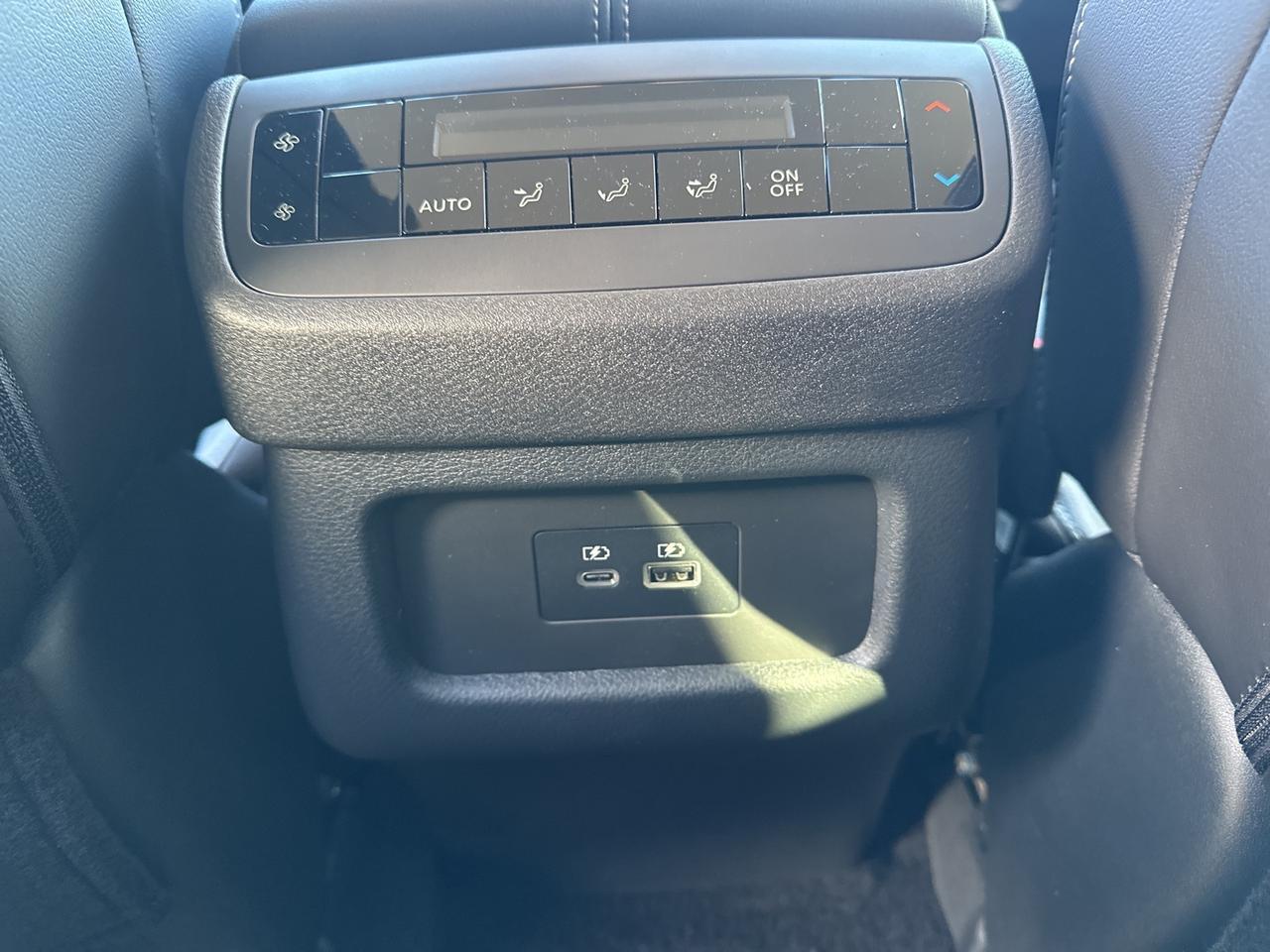 2025 Nissan Pathfinder SL Glen Burnie MD