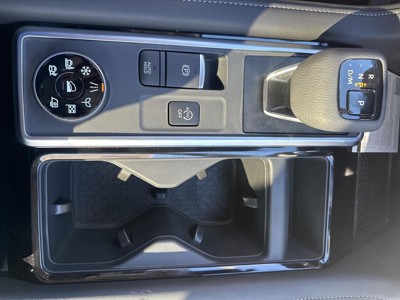 2025 Nissan Pathfinder SL Glen Burnie MD