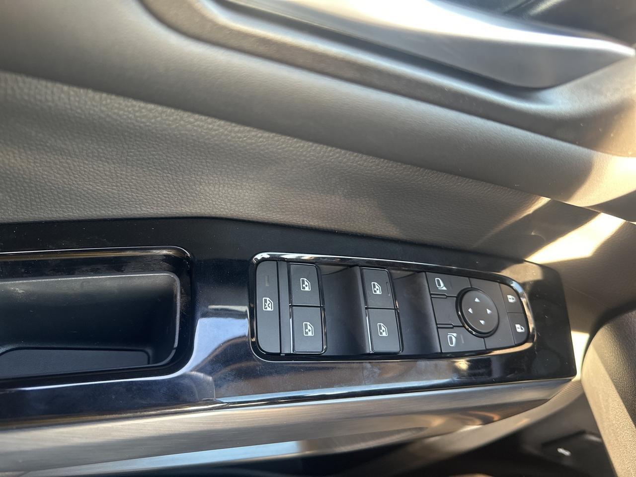 2025 Nissan Pathfinder SL Glen Burnie MD