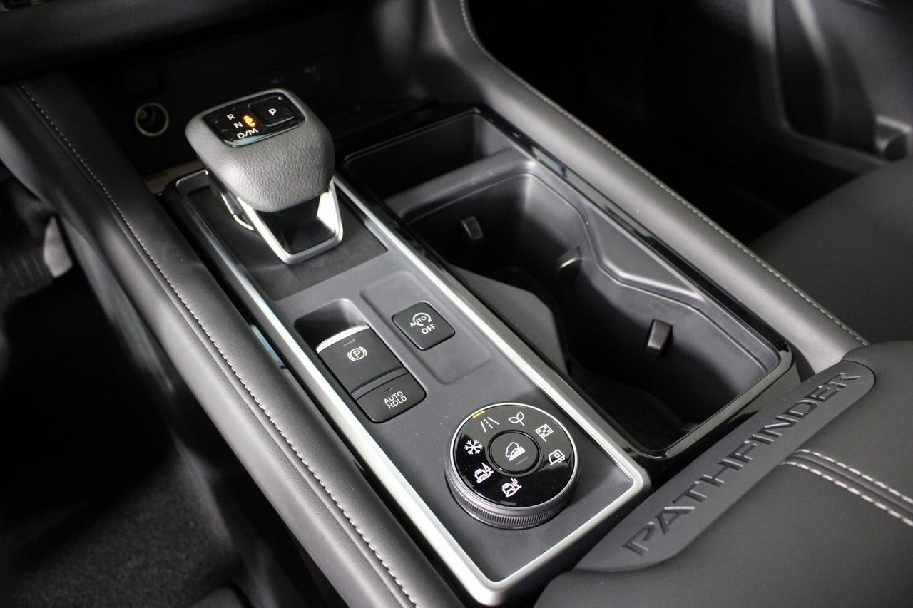 2025 Nissan Pathfinder SL Manassas VA